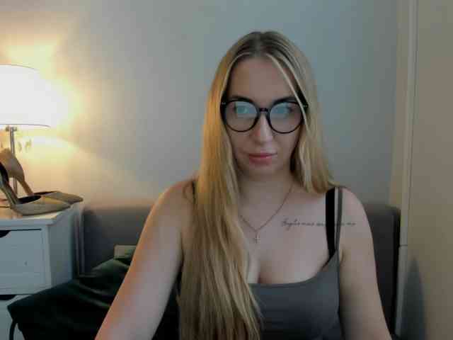 AriaBeauty webcam