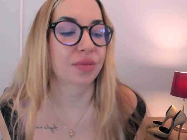 AriaBeauty webcam