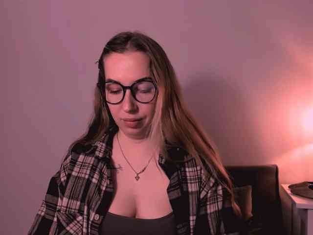 AriaBeauty webcam