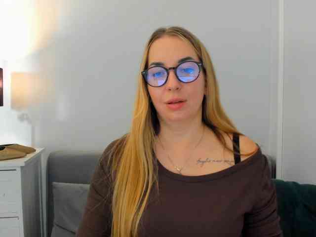 AriaBeauty webcam