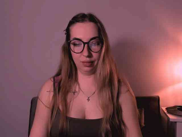 AriaBeauty webcam