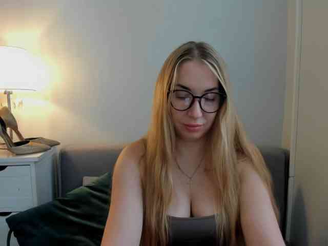 AriaBeauty webcam