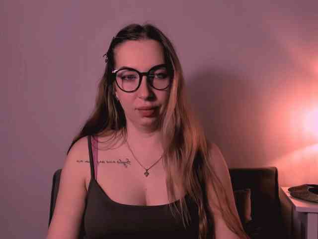 AriaBeauty webcam