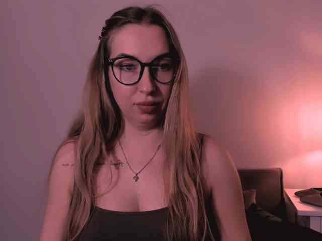 AriaBeauty webcam
