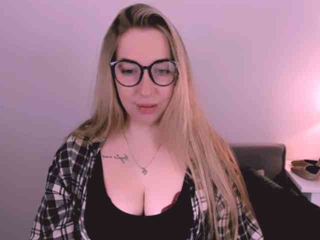 AriaBeauty webcam
