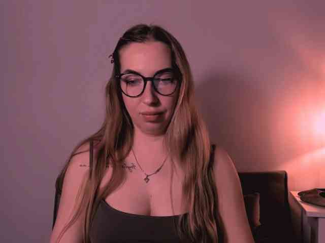 AriaBeauty webcam