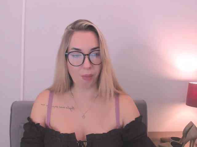AriaBeauty webcam