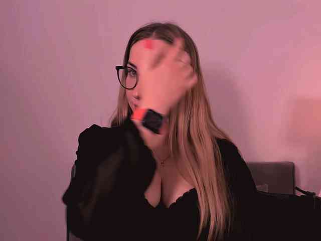 AriaBeauty webcam