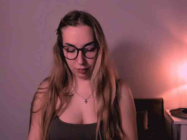 AriaBeauty webcam