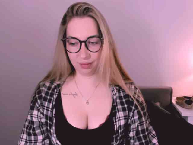 AriaBeauty webcam