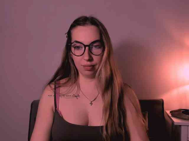 AriaBeauty webcam
