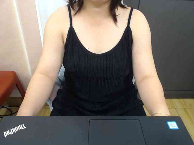 モデル: --Luna--