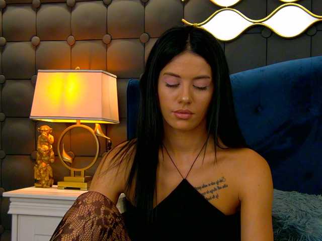 LeyaCass, en vivo ahora en BongaCams