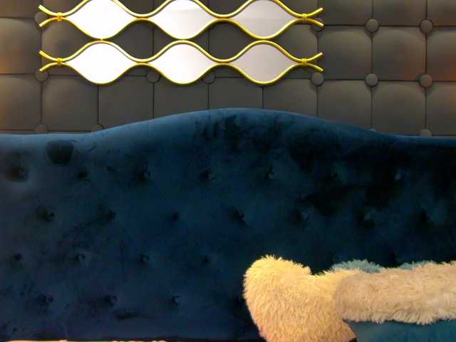 LeyaCass live cam on BongaCams