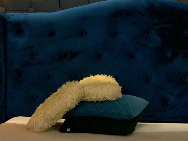 LeyaCass live cam on BongaCams