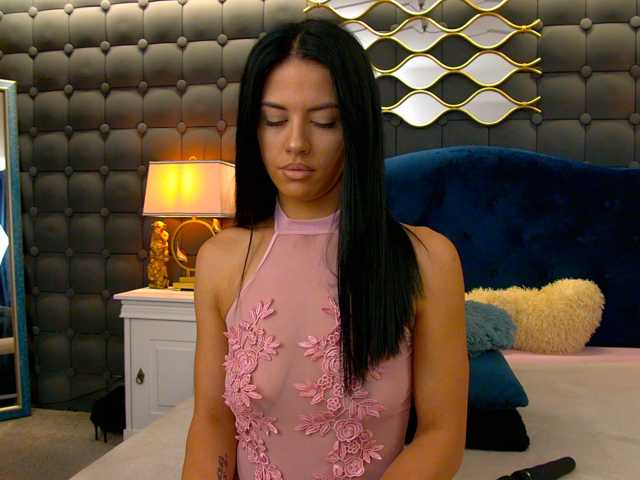 LeyaCass live cam on BongaCams