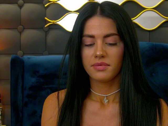 LeyaCass — live female cam