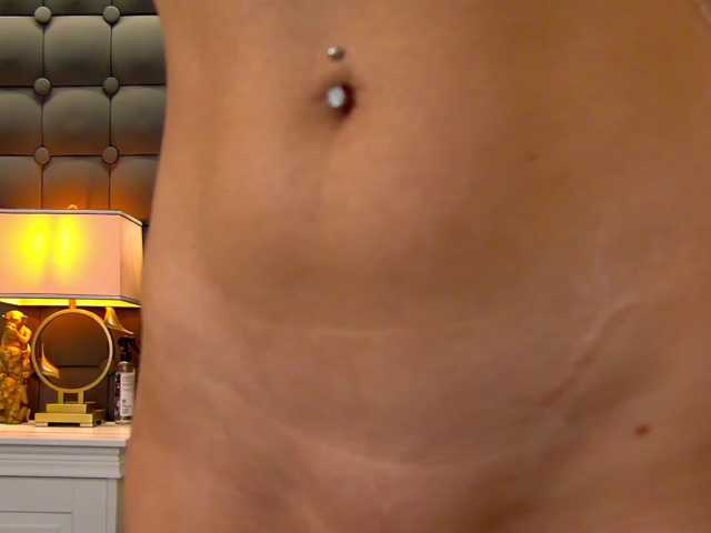 LeyaCass live cam on BongaCams