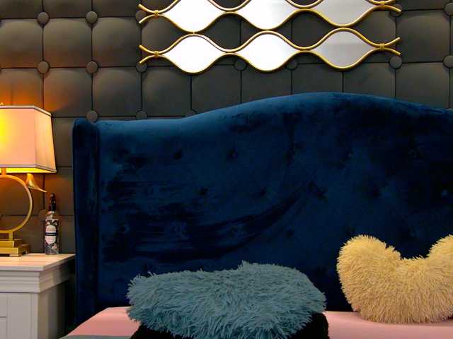 LeyaCass live cam on BongaCams