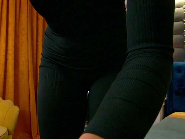 LeyaCass live cam on BongaCams