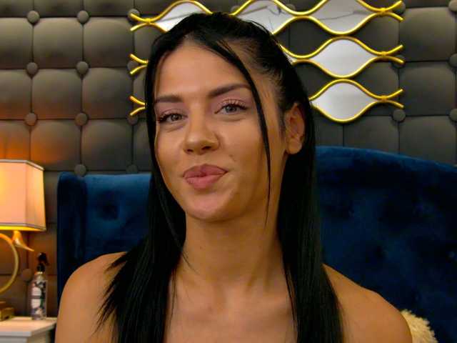 LeyaCass, en vivo ahora en BongaCams