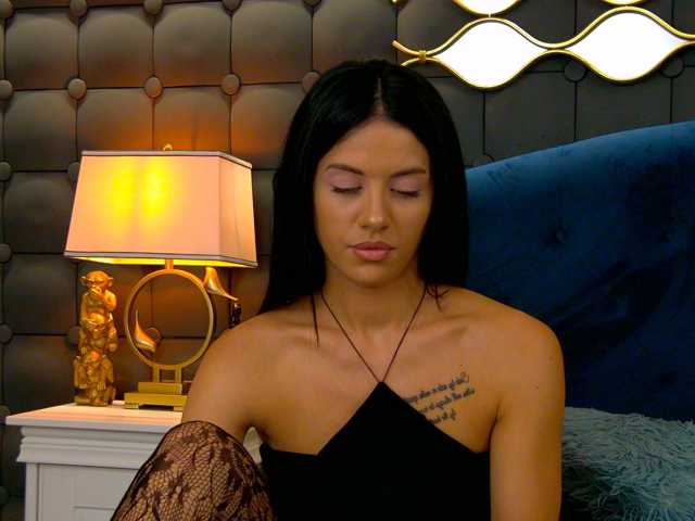 LeyaCass, en vivo ahora en BongaCams