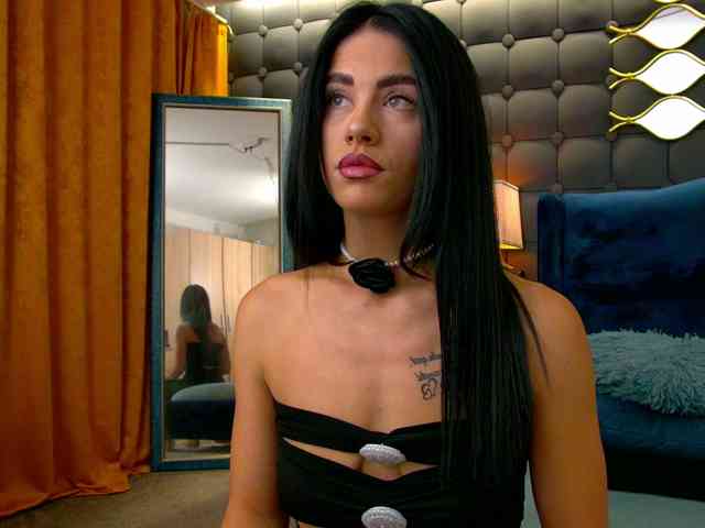 LeyaCass LeyaCass