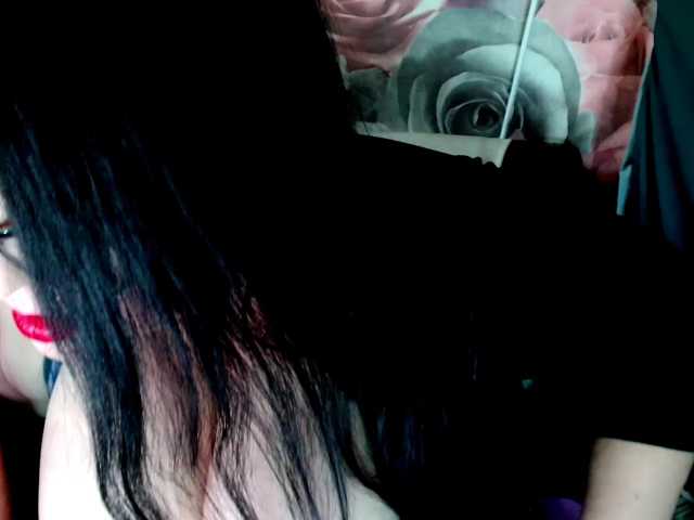 ViktoryDimond live cam on BongaCams