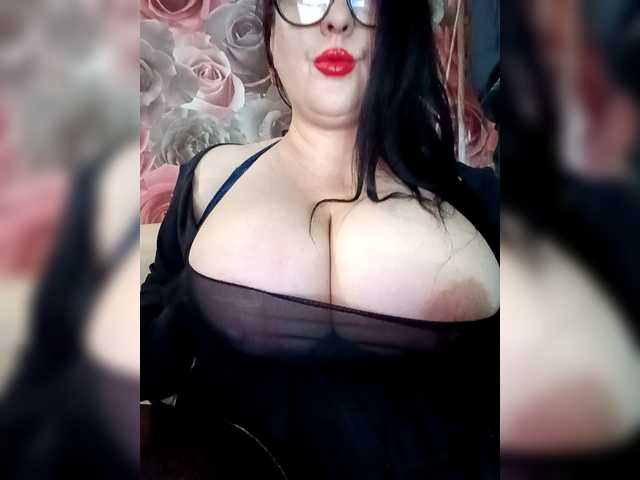 ViktoryDimond live cam