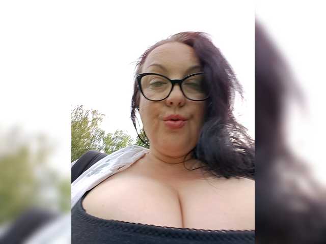 ViktoryDimond live cam on BongaCams