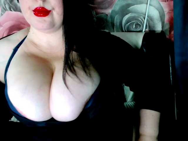 ViktoryDimond live cam on BongaCams