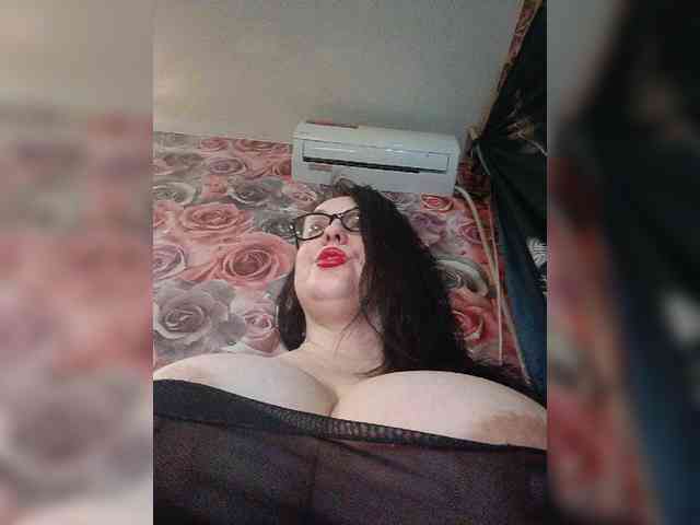 ViktoryDimond webcam