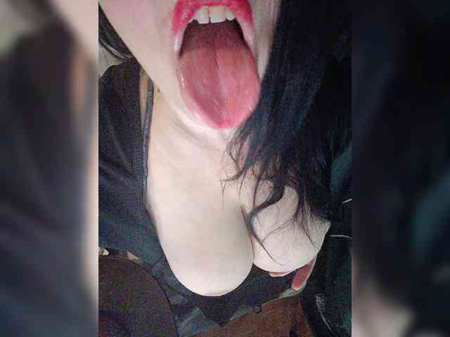 ViktoryDimond webcam