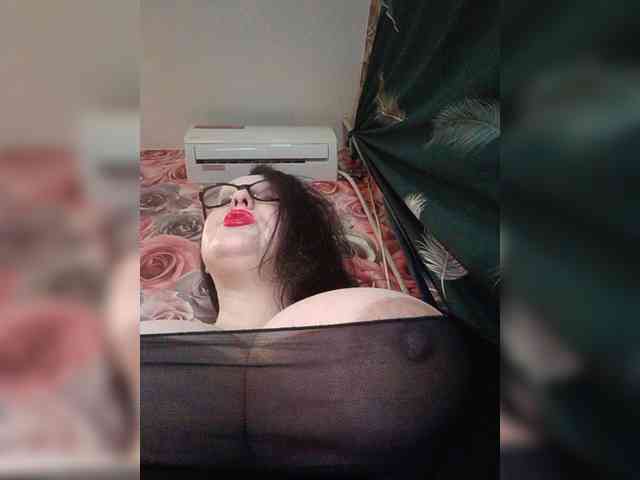 ViktoryDimond webcam