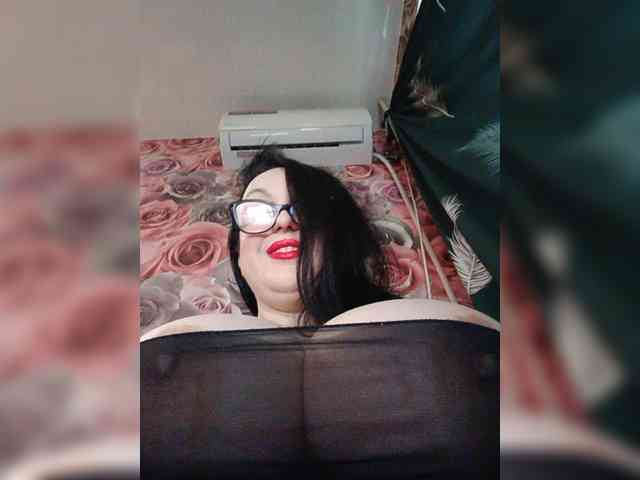 ViktoryDimond webcam