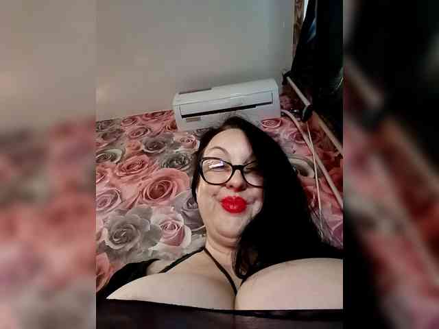 ViktoryDimond webcam