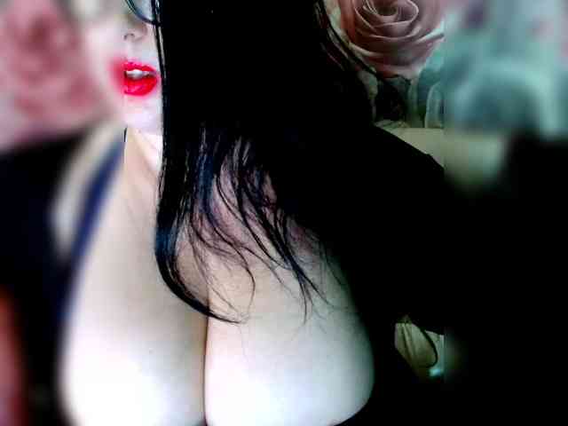 ViktoryDimond webcam