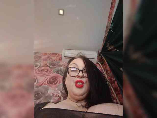 ViktoryDimond webcam