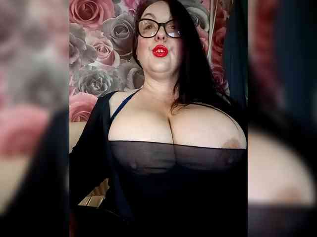 ViktoryDimond webcam