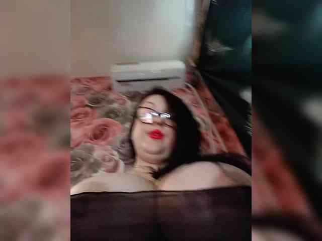 ViktoryDimond webcam