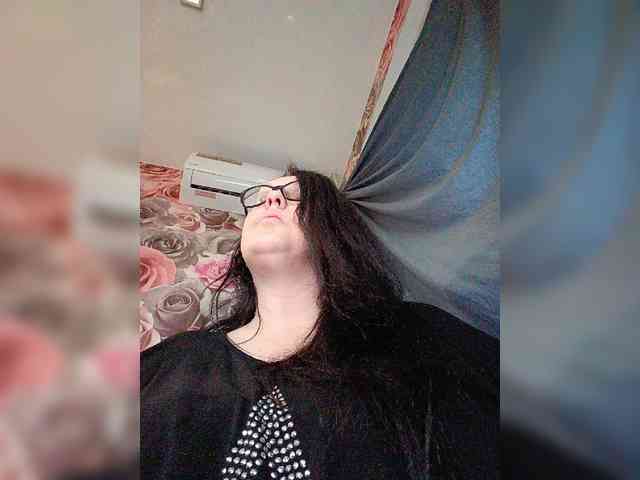 ViktoryDimond webcam