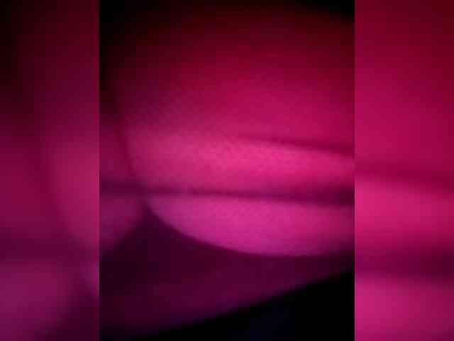 ViktoryDimond webcam