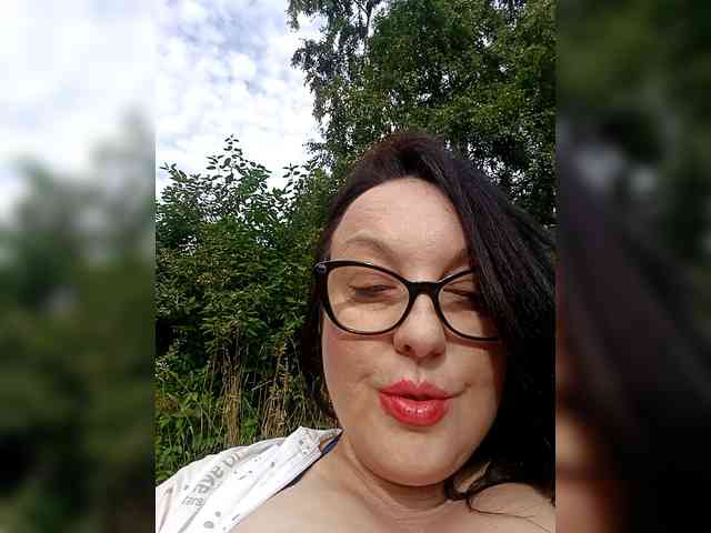 ViktoryDimond webcam