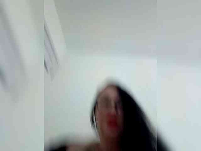 ViktoryDimond webcam