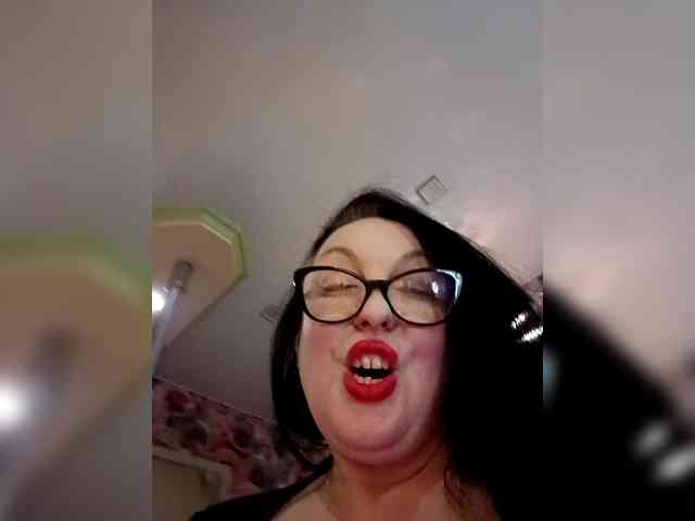 ViktoryDimond webcam