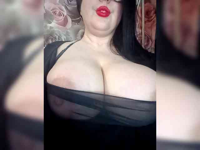 ViktoryDimond webcam