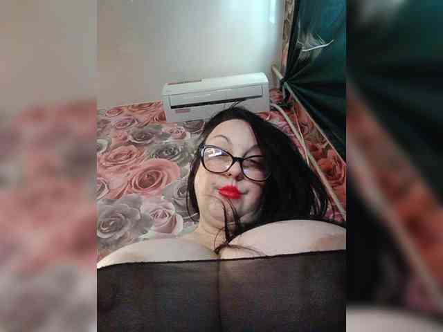 ViktoryDimond webcam