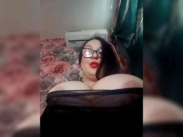 ViktoryDimond webcam