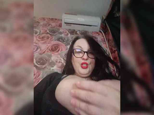 ViktoryDimond webcam