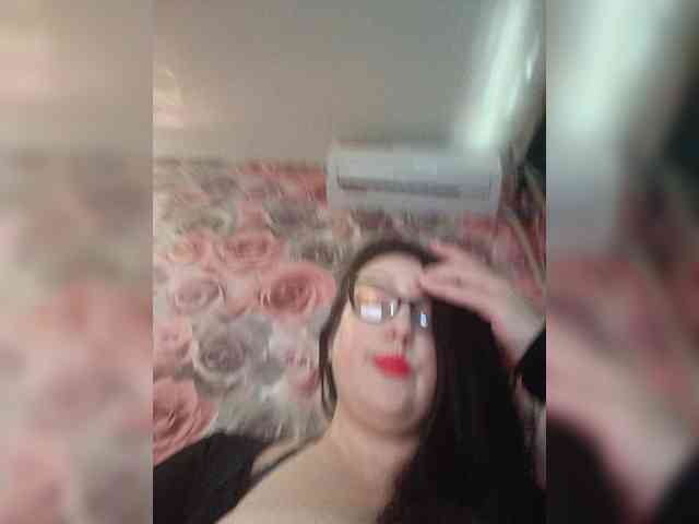 ViktoryDimond webcam
